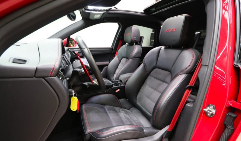 
								PORSCHE MACAN GTS full									
